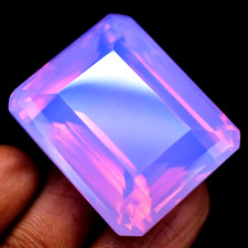 Grande pietra preziosa sfusa