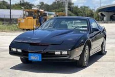 Tributo Pontiac Firebird Trans