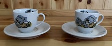 Tazzine da caffè con piattini