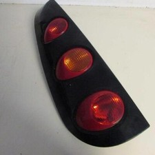 Vetro fanale posteriore A4548200164 per SMART FORFOUR W454 2004-2006 usato (11670)