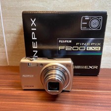 Fujifilm FinePix F200 EXR