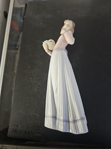 Lladro 7644 innocence in - #,