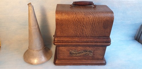 Columbia graphophone type - graphophone, at