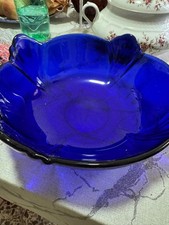 Ciotola in vetro blu cobalto