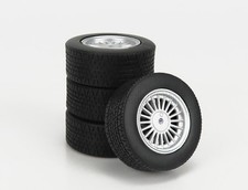 MODELLISMO AUTO STATICO KK SET 4X RUOTE CERCHI 17' PER BMW SERIE 3 1988 1/18