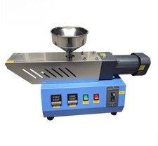 Estrusore monovite macchina