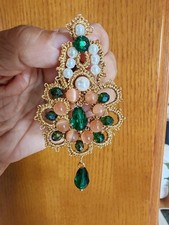 Orecchini in pizzo chiacchierino interamente lavorati a mano con filato lurex 