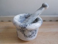 Mortaio Con Pestello In Marmo