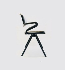 Poltrona “Vertebra” per Anonima Castelli