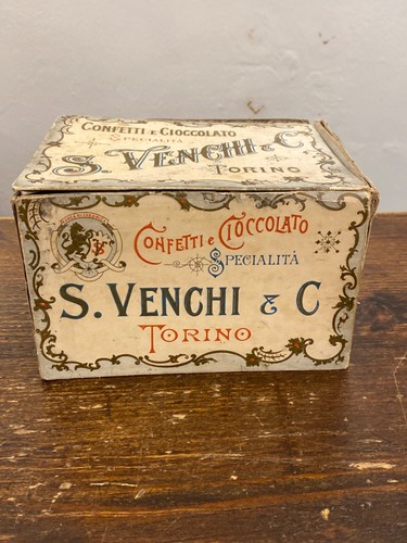 Scatola pubblicitaria venchi - scatola,