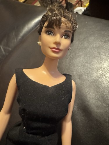 Barbie audrey hepburn - barbie,