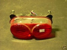 FANALE POSTERIORE PER KAWASAKI ZX6R - ZX9R - ZR7 DAL 1998) (Z0943)