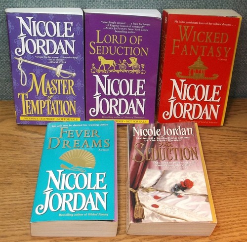 Lot signed arcs - lot, nicole