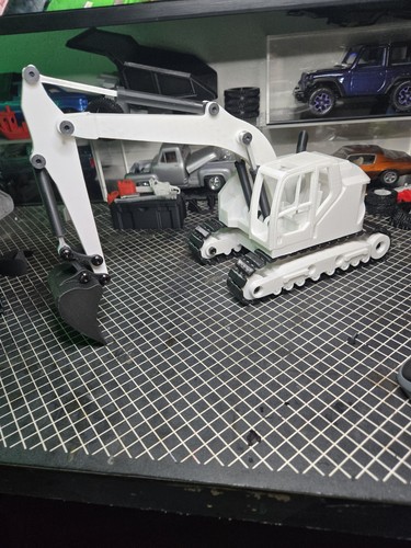 Kit modellino escavatore scala