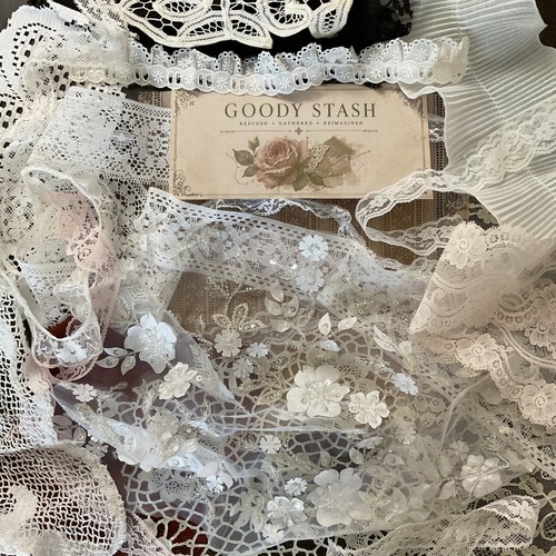 Collezione abbellimenti pizzo