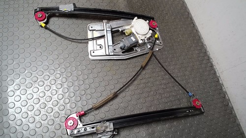Alzavetro elettrico anteriore