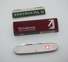 Coltello militare svizzero