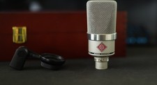 VERO Neumann TLM 102 Microfono