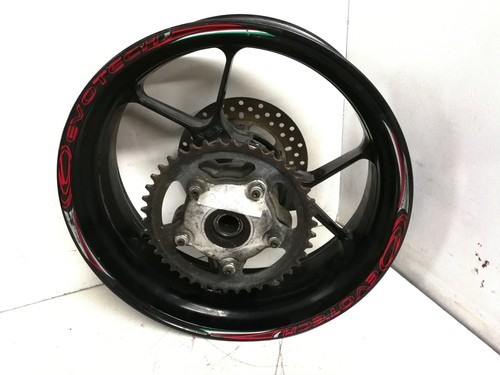 Cerchio posteriore aprilia - posteriore,