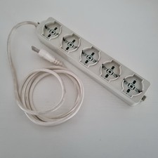 Ciabatta multipresa elettrica