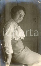 1913 ROMA Antonia ROSSETTI - Ritratto sulla sedia - Foto Luigi GREA