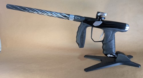 Espositore per pistola