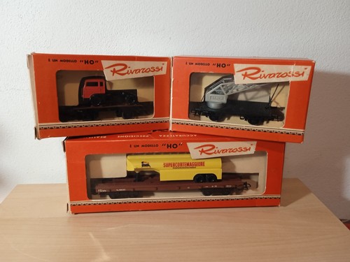 Rivarossi set tre carri - tre,