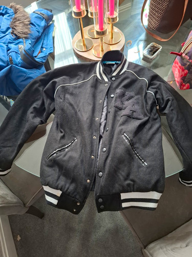 Vintage king apparel reign - king,