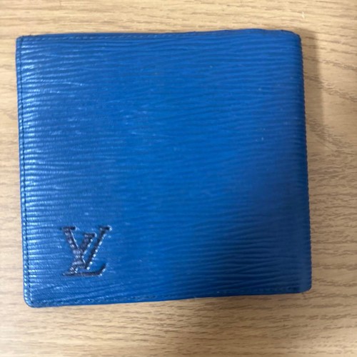 Louis vuitton epi - louis,