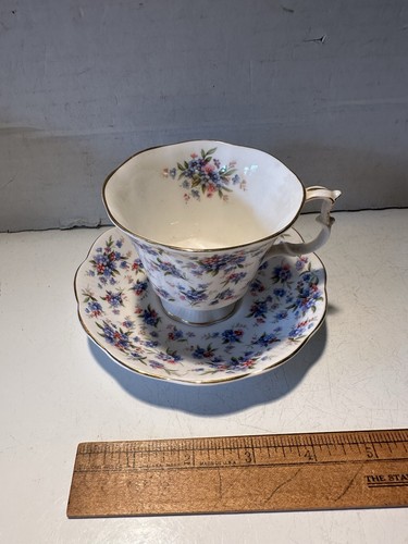 Vintage royal albert - vintage, flowers