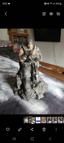 Statua gears war marcus - statua, 3