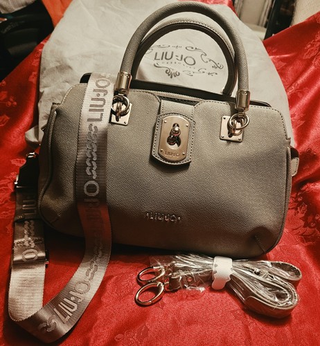 Liu beige saffiano satchel - beige,