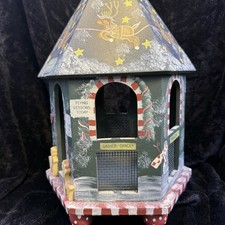 Gazebo natalizio dipinto a