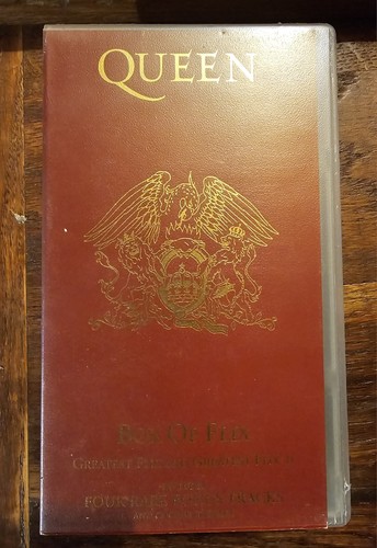 Vhs queen box of flix - -,