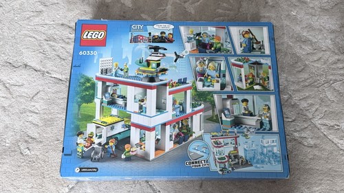 Lego city hospital 60330 kit - city,
