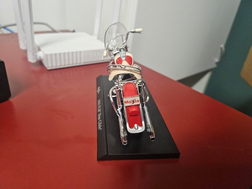 Modellini moto scala - , 1:18