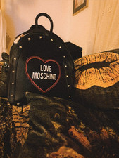 LOVE ❤️ MOSCHINO