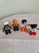 N.4 Figurine personaggi Lego