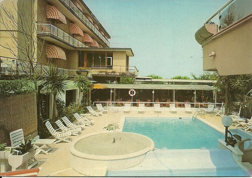 Riccione hotel floreal - riccione,