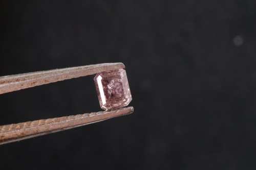 Diamante rosa naturale - 0,40, ct