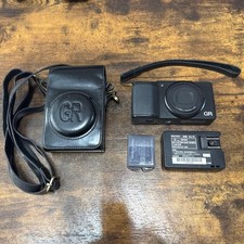 Fotocamera digitale compatta