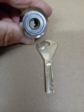 TELEFONO pubblico  A Gettoni