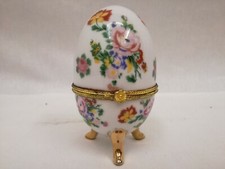 Scatolina in porcellana a