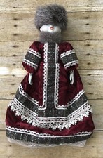 Bambola ragazza russa in