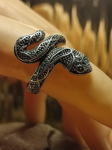 Anello donna serpente misura