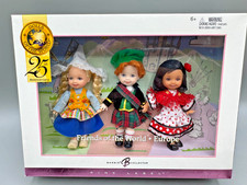 BK~ BAMBOLA BARBIE NUOVA CON