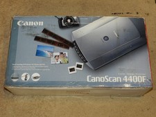 Canon CanoScan 4400F pellicola