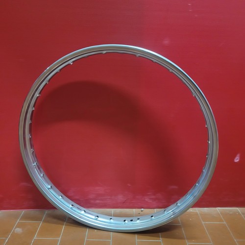 Cerchio cerchione anteriore