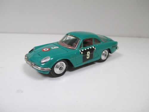 Renault alpine a110 1300 - alpine, vert