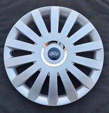 4 enjoliveurs Neuf por/4